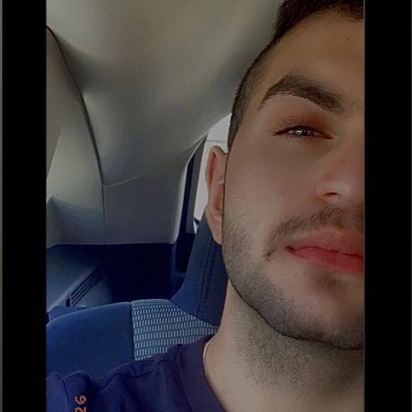 Poshmark profile picture for @steve121